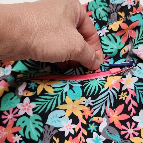 NWT Chubbies The Boomerangs Youth Classic Swim Trunks - Picture 6 of 9